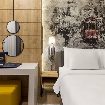 Days Inn & Suites By Wyndham Esenyurt Provincia di Provincia di Istanbul Esterno foto