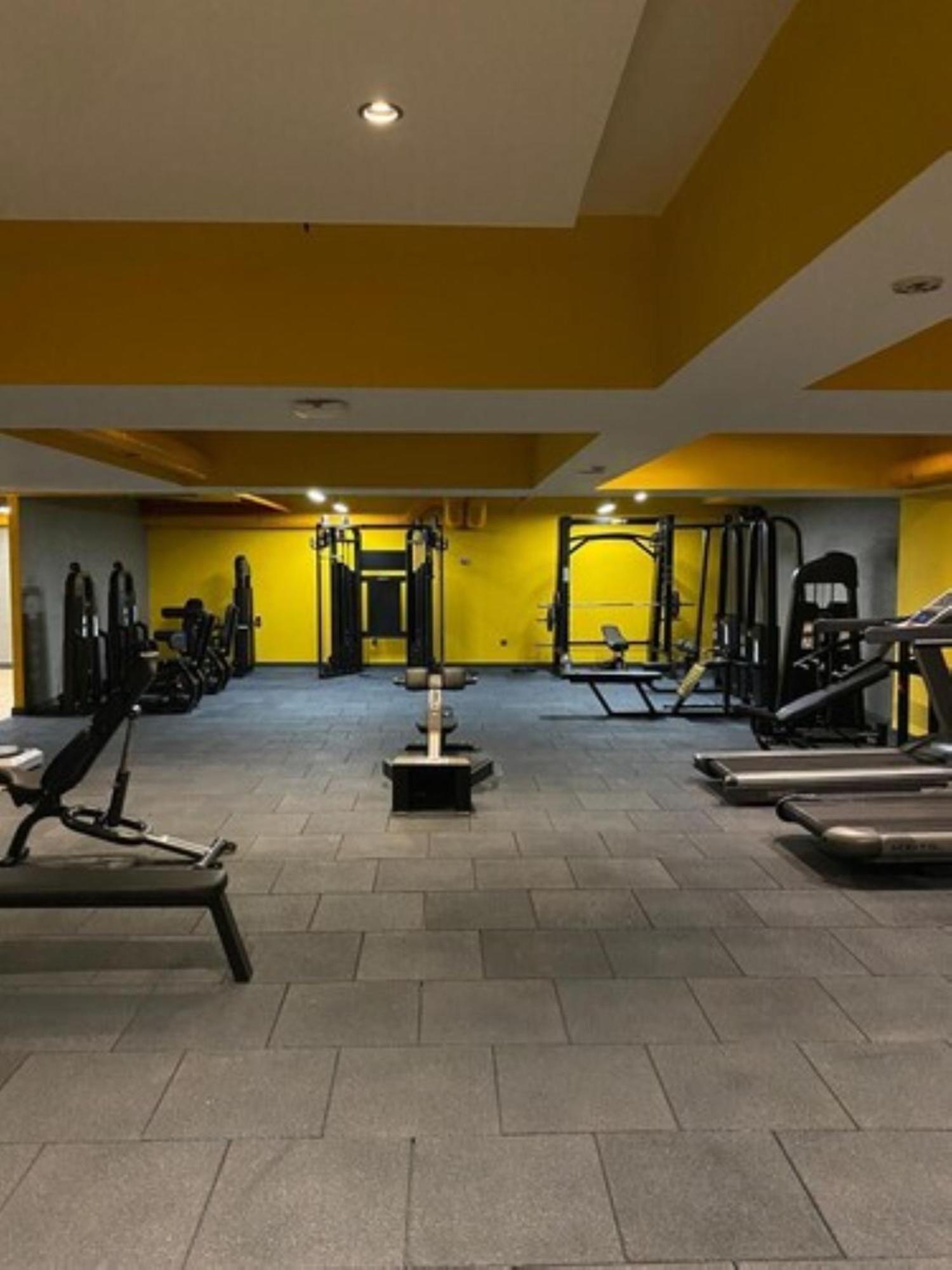 Days Inn & Suites By Wyndham Esenyurt Provincia di Provincia di Istanbul Esterno foto
