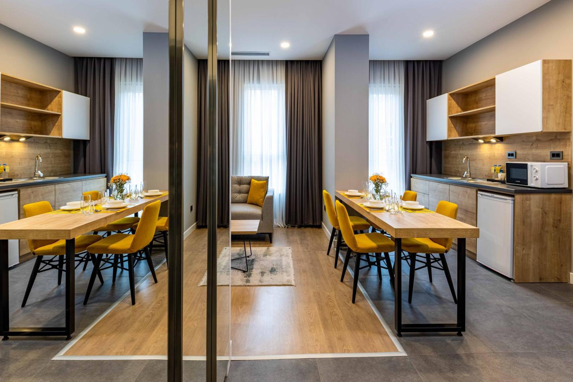 Days Inn & Suites By Wyndham Esenyurt Provincia di Provincia di Istanbul Esterno foto